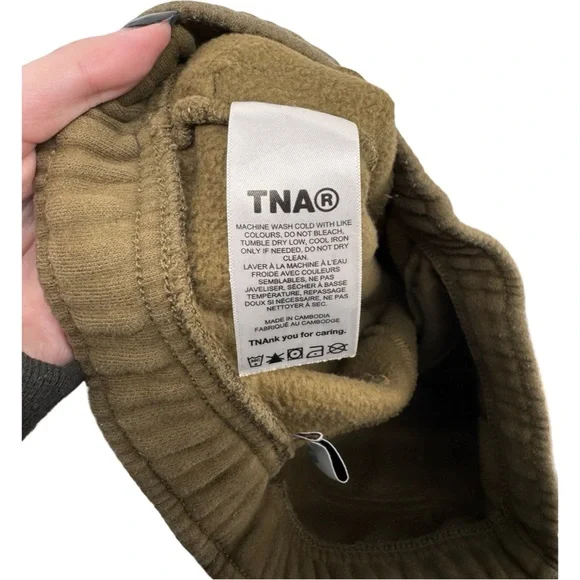 TNA by Aritzia Sweatfleece Cargo Jogger Sweats - Picture 11 of 11